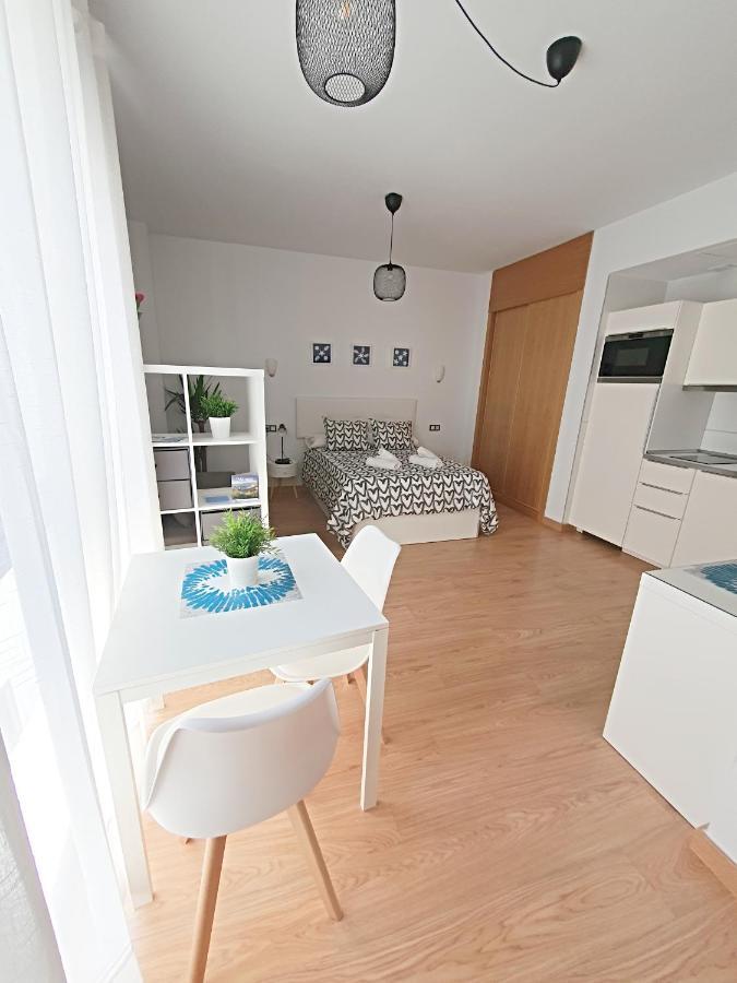 Precioso Estudio Con Piscina Малага Екстериор снимка